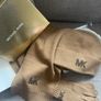 Set of scarf, hat and gloves Michael Kors Image 10