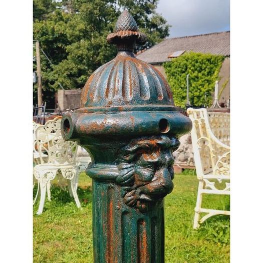 Village Pump Green H240