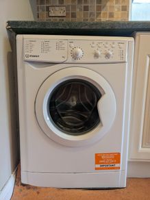 INDESIT 7kg washing machine