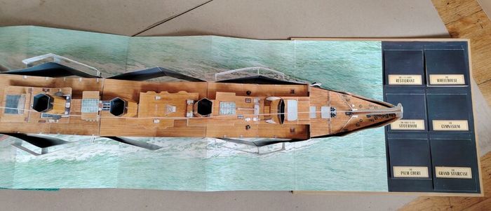 Titanic 3D Model Book (2007 First Edition)