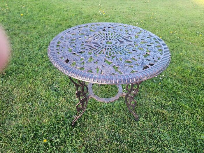 Cast Iron Patio Furniture