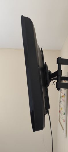 Toshiba 32" LCD TV