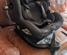 Joie i-spin 360 car seat