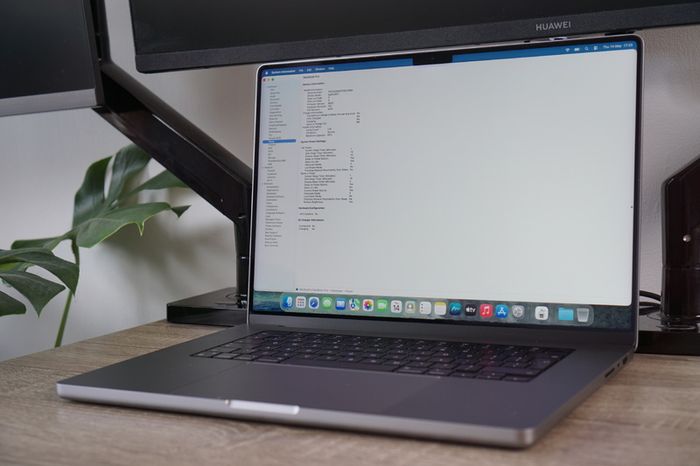MacBook Pro 16" 2021 M1 Pro | 16GB | 512GB