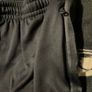 Under Armour Bottoms size large Image 4