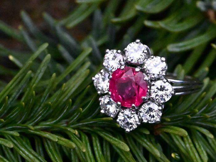 Antique 1920s Ruby & Diamond Cluster Ring