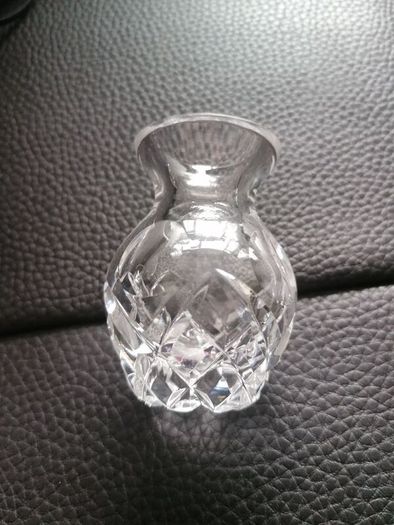 crystal tiny vase