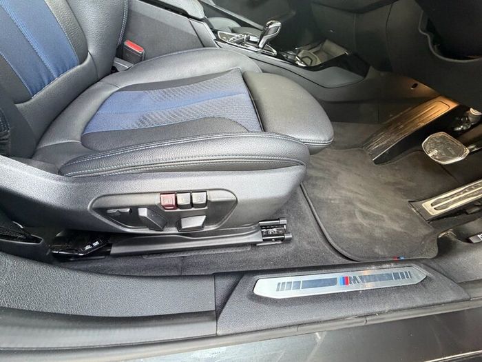 BMW 1 serie 118i luxury Trim