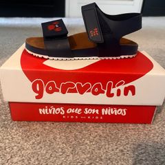 Garvalin boy sandals size EU 29- like new