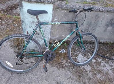 Mens Mountain Bike