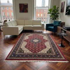Exclusive Vintage Persian Tabriz Rug 215 x 135 cm (7.1 x 4.4 ft)