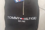 tommy hilfiger jumper