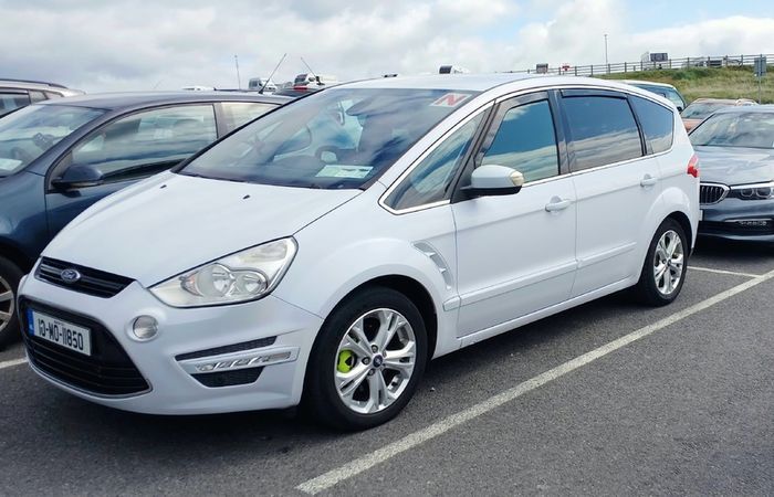 2010 Ford S-max