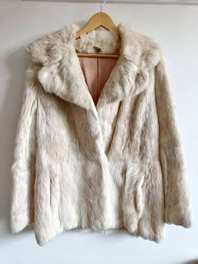 Vintage Rabbit Fur Coat - Light Beige/Cream