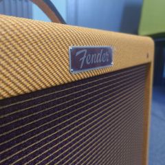 Fender Blues JR. Tweed W/ Vintage Style Footswitch