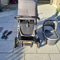Uppababy vista V2 bundle