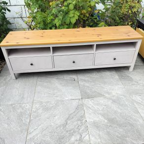 Tv bench Hemnes