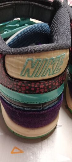 Nike Air Morgan  6.0   Trainers  (318886-302)