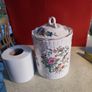 Aynsley Biscuit Barrel Pembroke Design IN Perfect condition. Image 5