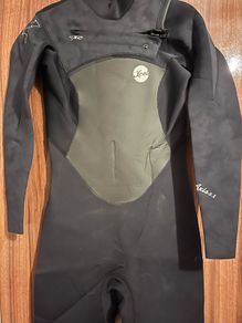 Xcel Axis 3:2 Women's Wetsuit Size 8