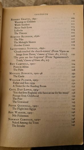 Contemporary Verse. Edited By Kenneth Allott. Paperback In Good.
