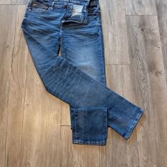 American Eagle Original Straight Jeans