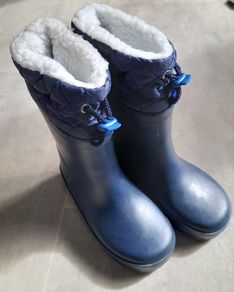 Kids wellies