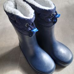 Kids wellies