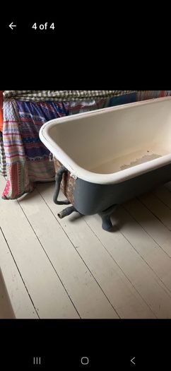 Vintage Cast Iron Clawfoot Bath  Original Feet