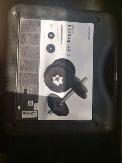 Dumbbell set brand name Domyos