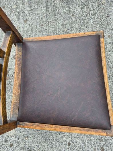 Set of 4 Arts & Crafts oak dining chairs