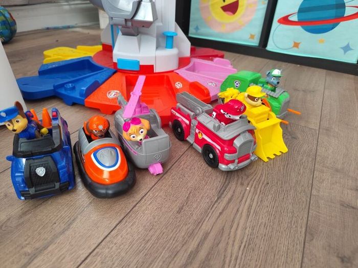 Paw patrol tower