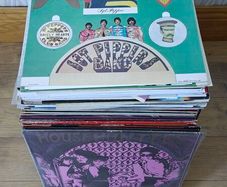 LP's Vinyl Records - Posters - Inners - Beatles - Pink Floyd