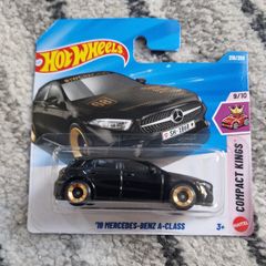Hot Wheels - 19 Mercedes-Benz A-Class