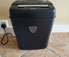 Qconnect Paper Shredder