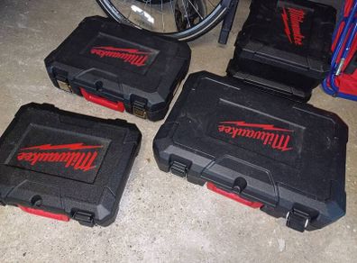 Milwakee/Bosch tools