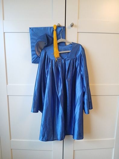 kids graduation outfit (age 3-5)