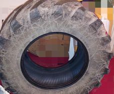 Jcb loader tyres