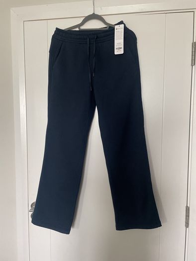 New CRYZ Navy Fleece lined Yoga Pants size S.