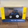 Model Newholland Tractor 1/32 Image 2