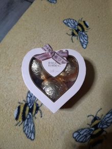 baylis and harding bath bomb set