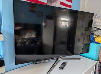 Samsung Smart TV 46"