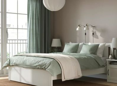 Songesand double bed with mattress