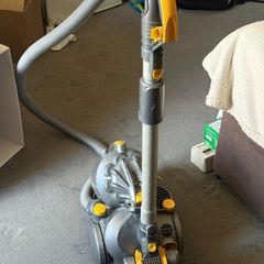 dyson hoover