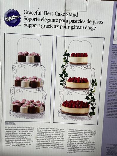 Wilton 3 Tier Cake Stand