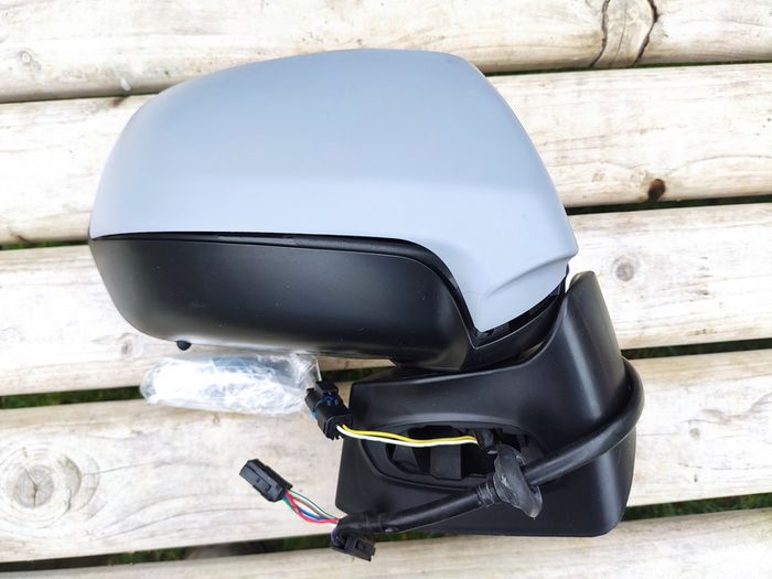Peugeot 3008 Mirror