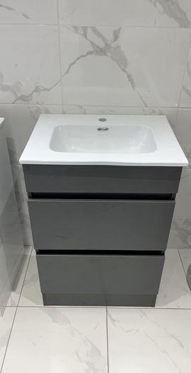 Special offer deal Brand New 600 Anthracite Floor Standing Unit and Basin