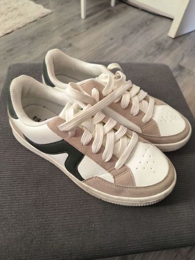 F&F Girls Trainers
