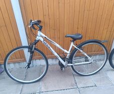hybrid bike