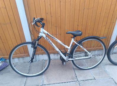 hybrid bike